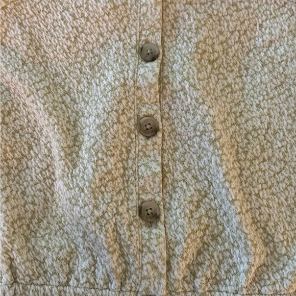 MADEWELL crop top size Medium, large square shoulders, light green, tan floral - Picture 4 of 7